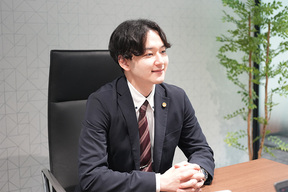 越智昂平