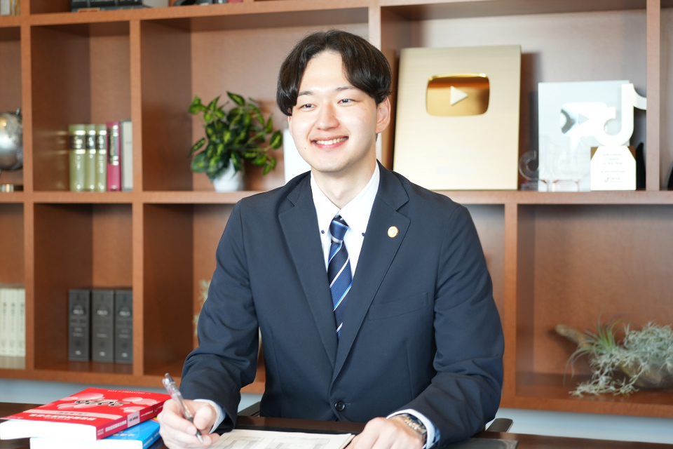 越智昂平