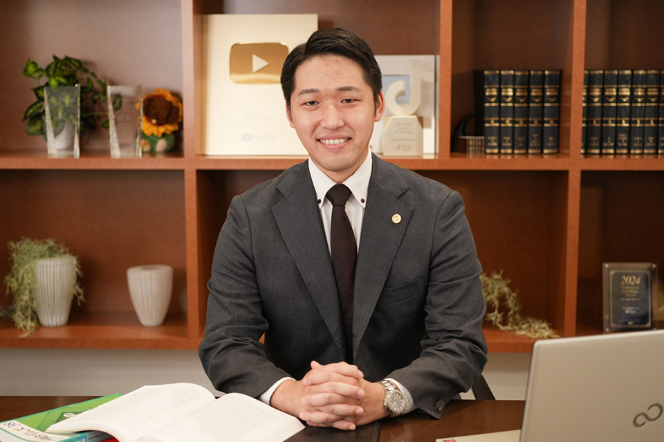 弁護士写真